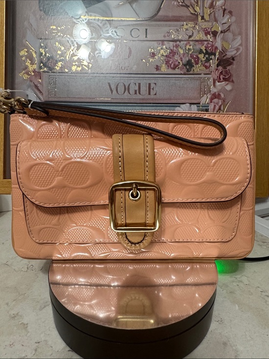 Coach Handbags - Coach Ashton’s peach patent embossed wallet wristlet New